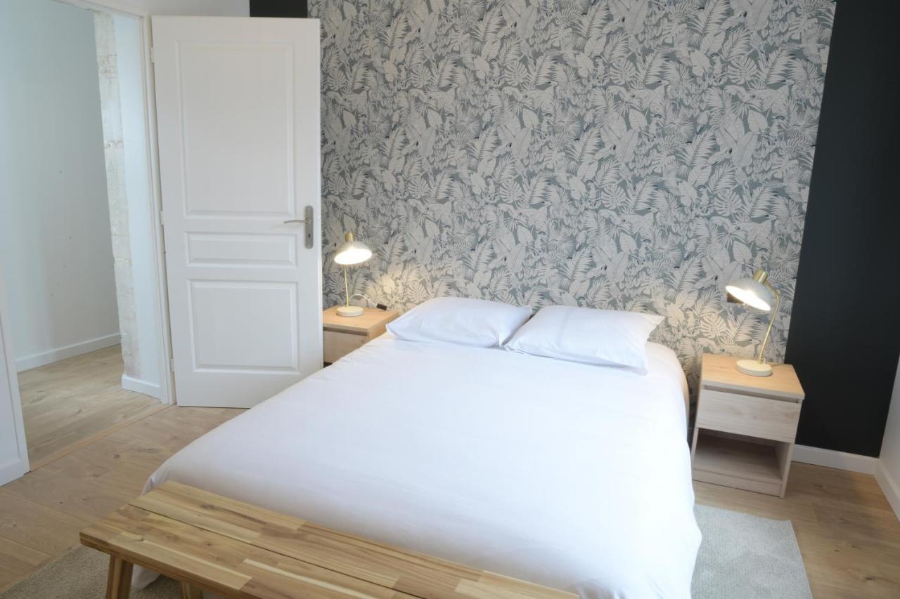T3 De Charme Situe En Hyper Centre Avec Wifi, Linge, Draps, Savons Et Serviettes Fournis Cognac Oda fotoğraf